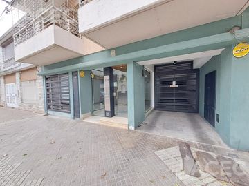Venta - Departamento amplio - Luis Agote