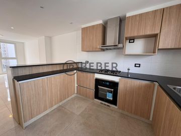 En venta tres ambientes con balcon, La Perla