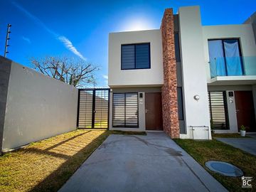 Casa en Renta en Capital Norte | 2 Recámaras y Amplio Jardín