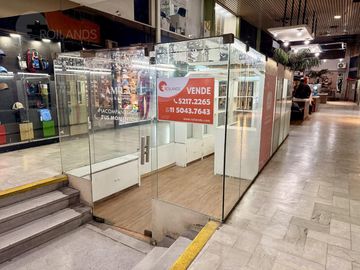 Góndola comercial en alquiler en Galería Flores Center