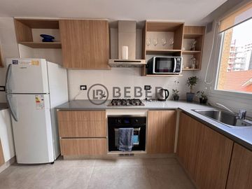 En venta dos ambientes a la calle con balcon, La Perla