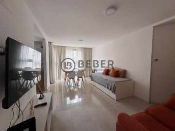 En venta dos ambientes a la calle con balcon, La Perla