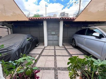 Casa en Venta en San Wenceslao, Zapopan