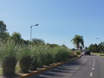 Casa en alquiler de 5 ambientes en barrio Norte,el Cantón, Escobar. GBA Norte