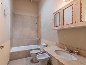 Alquiler comercial imponente casa en Bajo Belgrano