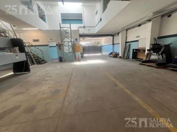 Galpon - Deposito  857 metros cubiertos en venta Munro  zona industrial