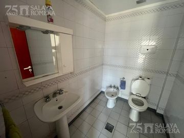 Galpon - Deposito  857 metros cubiertos en venta Munro  zona industrial