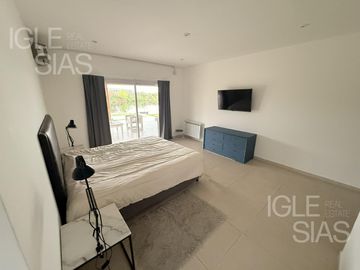 Casa en alquiler a la laguna, amoblada en Cantón Norte, Escobar