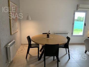Casa en alquiler a la laguna, amoblada en Cantón Norte, Escobar
