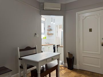 Departamento en Alquiler Amoblado Temporario 2 Pax. Lavarropas. Recoleta