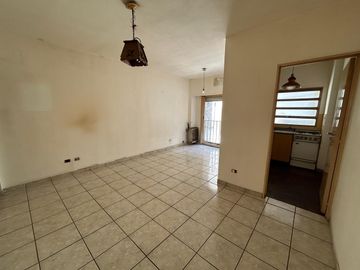 En Venta Departamento de 1 amb cfte .c/balco
