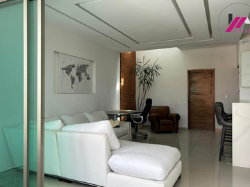 HERMOSA CASA DE UNA PLANTA EN RENTA