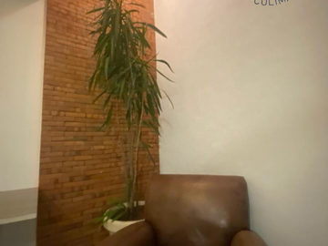 HERMOSA CASA DE UNA PLANTA EN RENTA