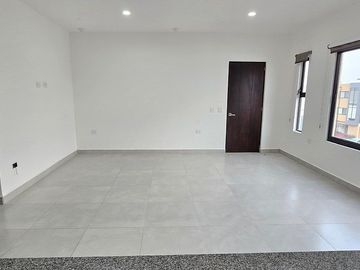 Venta de departamento seminuevo en Manahal a precio de oportunidad