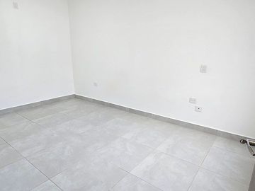 Venta de departamento seminuevo en Manahal a precio de oportunidad