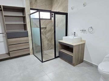 Venta de departamento seminuevo en Manahal a precio de oportunidad