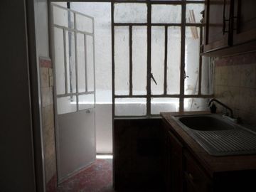 Edificio en venta ubicado en la Colonia El Carmen (SE-2201)