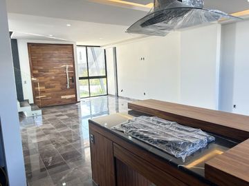 Estrena Casa en Coto Castaño Valle Imperial
