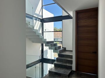 Estrena Casa en Coto Castaño Valle Imperial