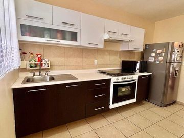 CASA EN VENTA HACIENDA LERMA CON UBICACION ESTRATEGICA