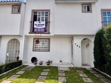 CASA EN VENTA HACIENDA LERMA CON UBICACION ESTRATEGICA