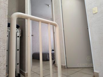 Casa en venta 2 recamaras Fraccionamiento Prado Norte C4164