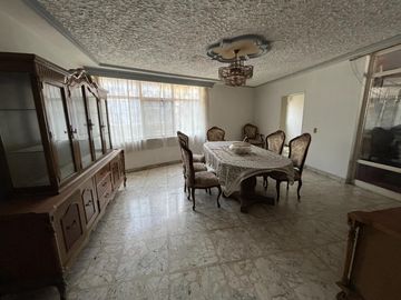 CASA EN VENTA EN JARDINES ALCALDE