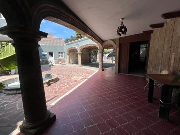 CASA EN VENTA EN JARDINES ALCALDE
