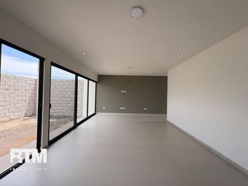 CASA EN VENTA EN FRACC. TARRAGONA