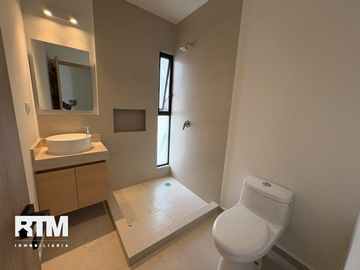 CASA EN VENTA EN FRACC. TARRAGONA