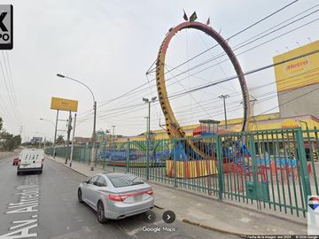 VENTA DE CASA COMO TERRENO CON PRECARIO EN INDEPENDENCIA REMATE