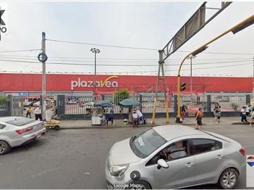 VENTA DE CASA COMO TERRENO CON PRECARIO EN INDEPENDENCIA REMATE