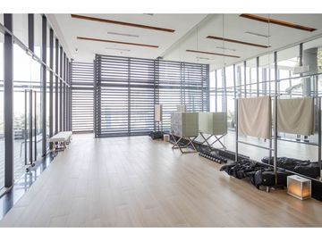ALQUILER APARTAMENTO NUOVO ARMANI | VISTA AL MAR