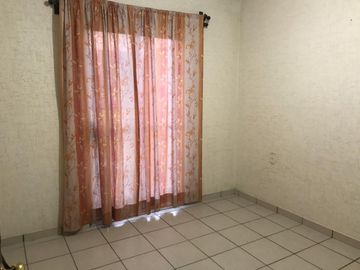 CASA EN RENTA  EN JARDINES DE GRIJALVA