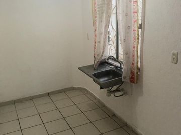 CASA EN RENTA  EN JARDINES DE GRIJALVA