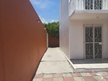 CASA EN RENTA  EN JARDINES DE GRIJALVA
