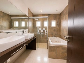 Casa en renta en Puerta del Valle Zona Real