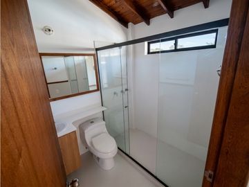 Se Arrienda Casa en Villas de Gualanday 3, Rionegro