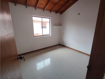 Se Arrienda Casa en Villas de Gualanday 3, Rionegro
