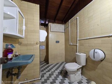 Casa Lotes- Bifamilar.en venta en Suramericana/Medellín