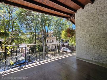 Casa Lotes- Bifamilar.en venta en Suramericana/Medellín