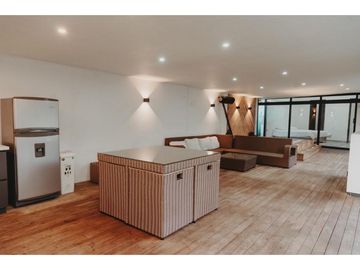 Magnífica casa en Llanogrande a 200 m del club Campestre