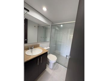 Arriendo apartamento en la castellana