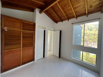 ARRIENDO CÓMODO APARTAMENTO EN SAN ANTONIO DE PRADO