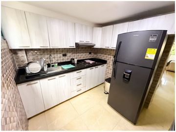 Venta Apartamento en El Limonar, Sur de Cali 4094.