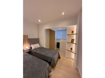 3 AMBIENTES A LA CALLE CON BALCON SALIENTE - BOLIVAR 2240