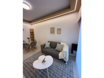 3 AMBIENTES A LA CALLE CON BALCON SALIENTE - BOLIVAR 2240