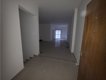 ALQUILER LOCAL COMERCIAL EN NUEVA CÓRDOBA Obispo Salguero 780