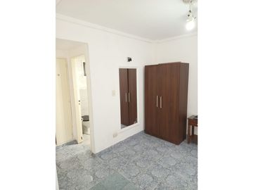 ALQUILER X 24 MESES AMBIENTE Y MEDIO PLAZA MITRE.