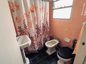 Departamento en alquiler en Flores